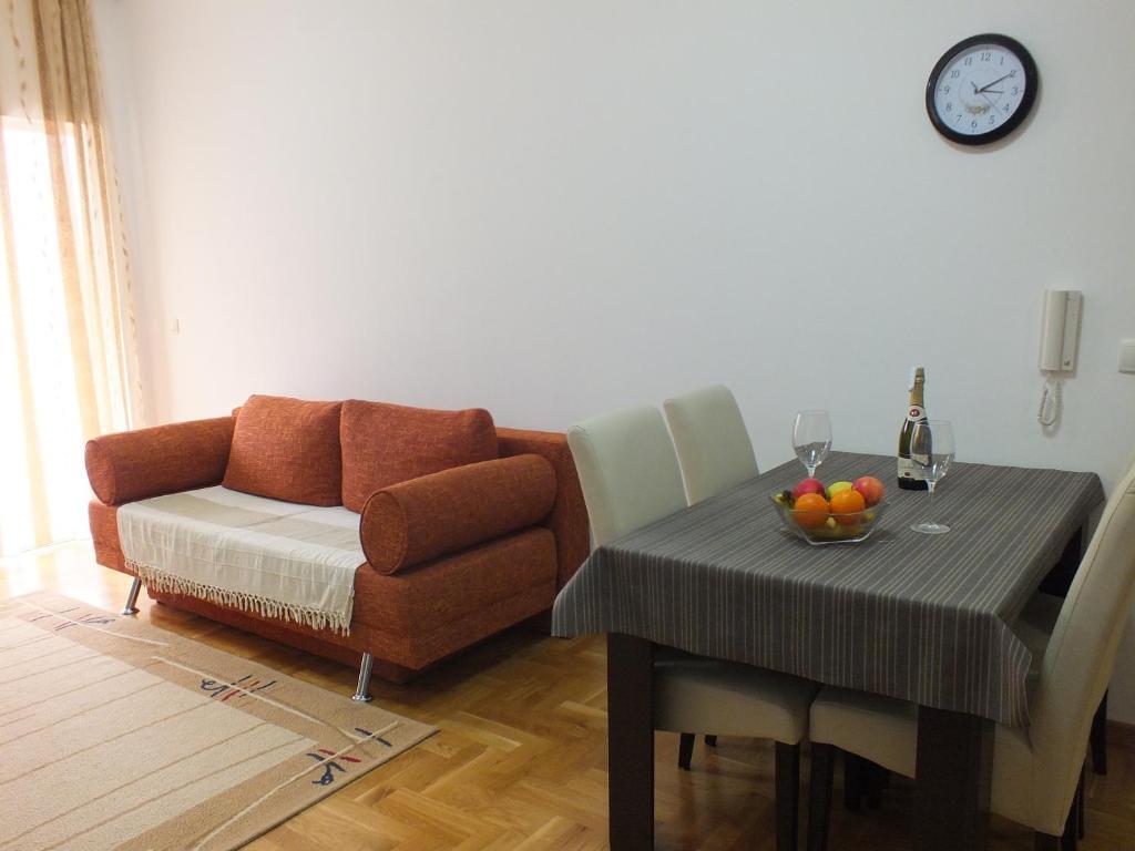 Monterus Becici Apartments บุดวา ภายนอก รูปภาพ